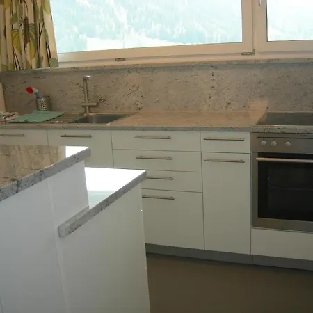 阿尔贝比利克高级公寓 公寓 *